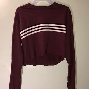 🖤Rue 21 Burgundy & striped long sleeve crop top